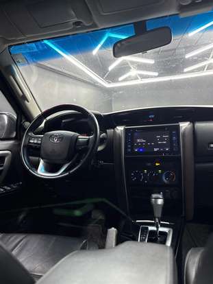 TOYOTA-HILUX SW4-2016