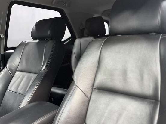 TOYOTA-HILUX SW4-2.7 SR 4X2 16V FLEX 4P AUTOMÁTICO TOYOTA-HILUX SW4-2016