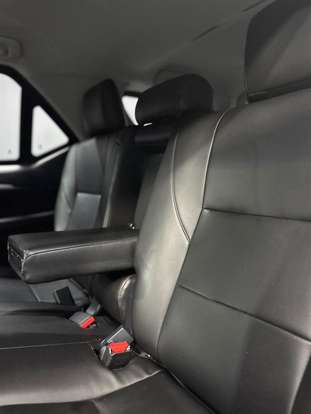 TOYOTA-HILUX SW4-2016