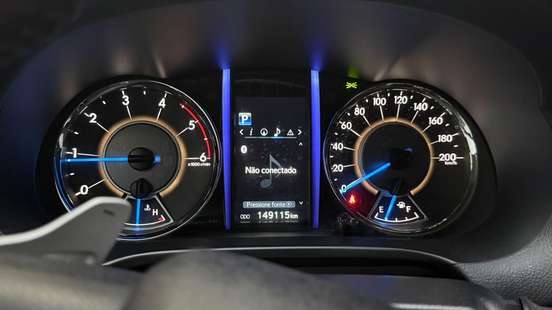 TOYOTA-HILUX SW4-2020