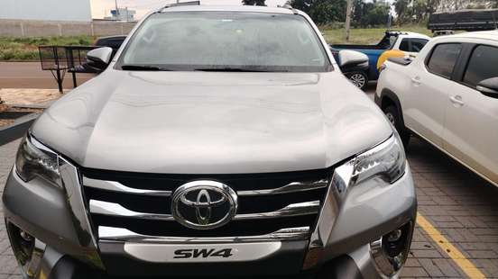 TOYOTA-HILUX SW4-2020