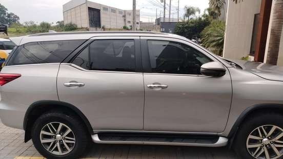 TOYOTA-HILUX SW4-2020