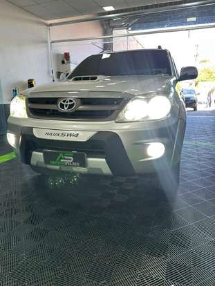 TOYOTA-HILUX SW4-2008
