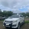 TOYOTA HILUX SW4 3.0 SRV 4X4 7 LUGARES 16V TURBO INTERCOOLER DIESEL 4P AUTOMÁTICO TOYOTA HILUX SW4 3.0 SRV 4X4 7 LUGARES 16V TURBO INTERCOOLER DIESEL 4P AUTOMÁTICO