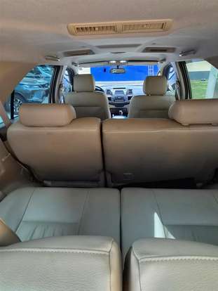TOYOTA-HILUX SW4-2014