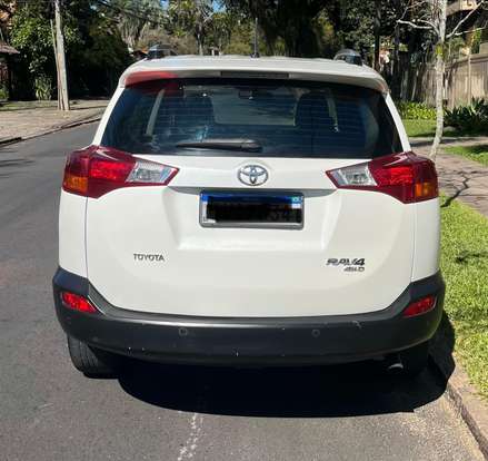 TOYOTA-RAV4-2013