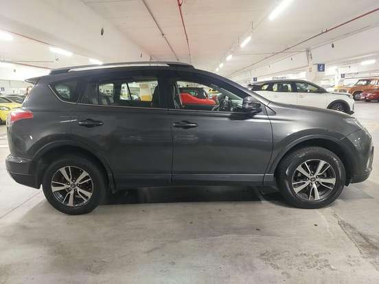 TOYOTA-RAV4-2.0 TOP 4X2 16V GASOLINA 4P AUTOMÁTICO TOYOTA-RAV4-2017