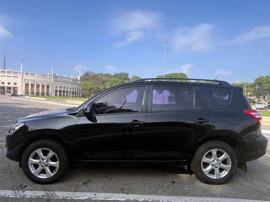 TOYOTA-RAV4-2.4 4X4 16V GASOLINA 4P AUTOMÁTICO TOYOTA-RAV4-2010