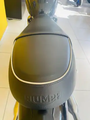 TRIUMPH-BONNEVILLE T100 900 TRIUMPH-BONNEVILLE T100 900-2023