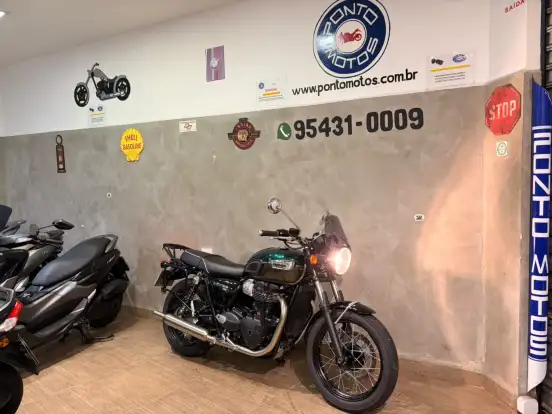 TRIUMPH-BONNEVILLE T100 900 TRIUMPH-BONNEVILLE T100 900-2024