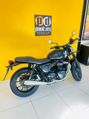 TRIUMPH-STREET TWIN-2016