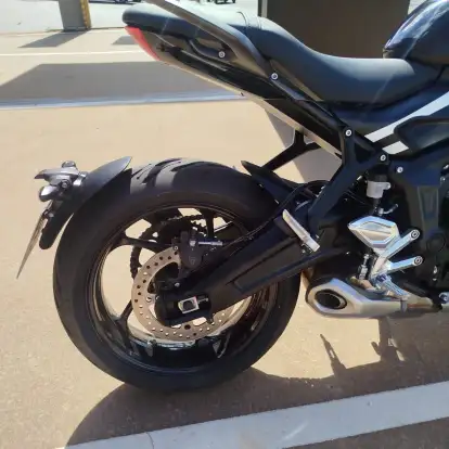 TRIUMPH-TRIDENT 660-2025