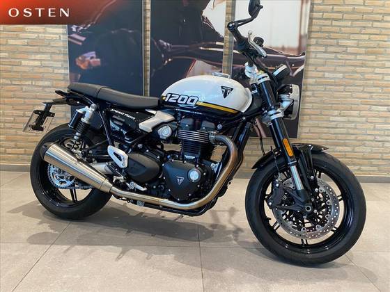 TRIUMPH SPEED TWIN 