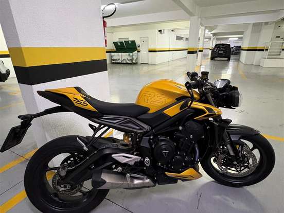 TRIUMPH-STREET TRIPLE RS ABS TRIUMPH-STREET TRIPLE RS ABS-2025