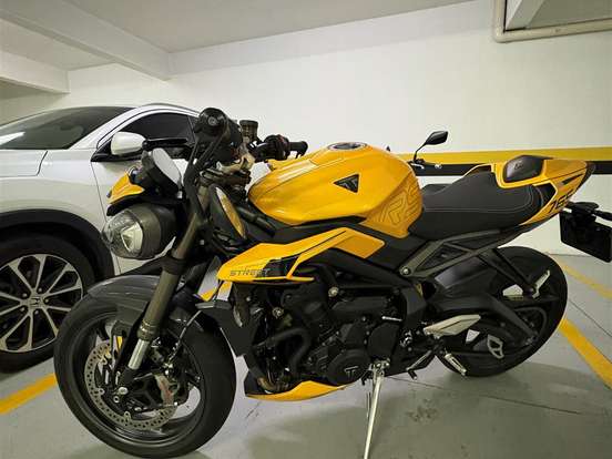 TRIUMPH-STREET TRIPLE RS ABS TRIUMPH-STREET TRIPLE RS ABS-2025