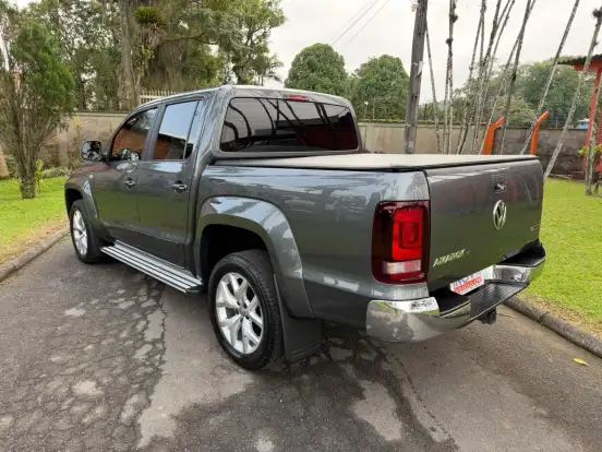 VOLKSWAGEN-AMAROK-2.0 HIGHLINE 4X4 CD 16V TURBO INTERCOOLER DIESEL 4P AUTOMÁTICO VOLKSWAGEN-AMAROK-2021