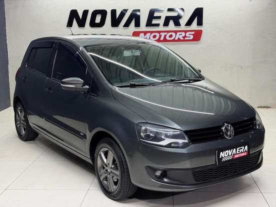 VOLKSWAGEN-FOX-2013