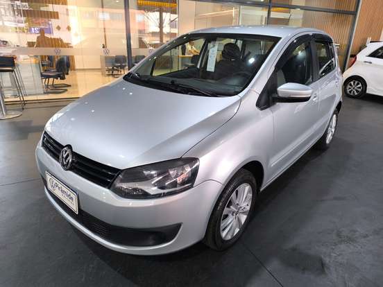 VOLKSWAGEN-FOX-2013
