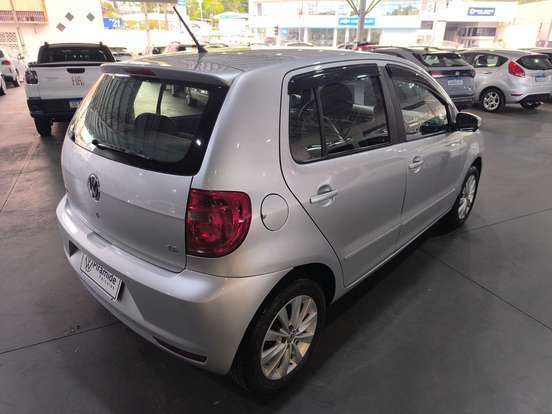 VOLKSWAGEN-FOX-2013