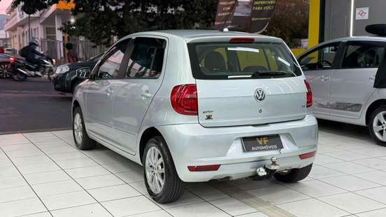 VOLKSWAGEN-FOX-1.6 MI 8V FLEX 4P MANUAL VOLKSWAGEN-FOX-2014