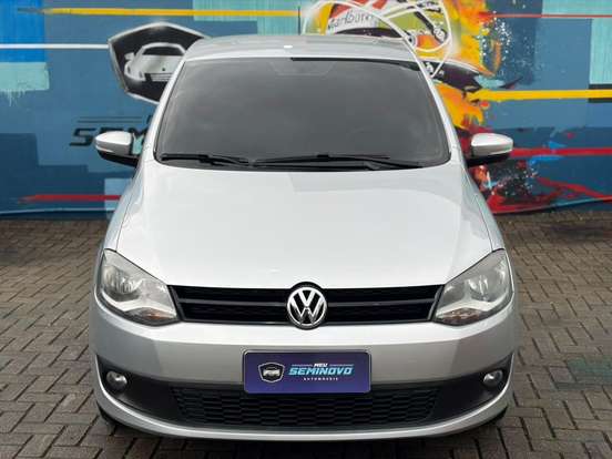 VOLKSWAGEN-FOX-2013