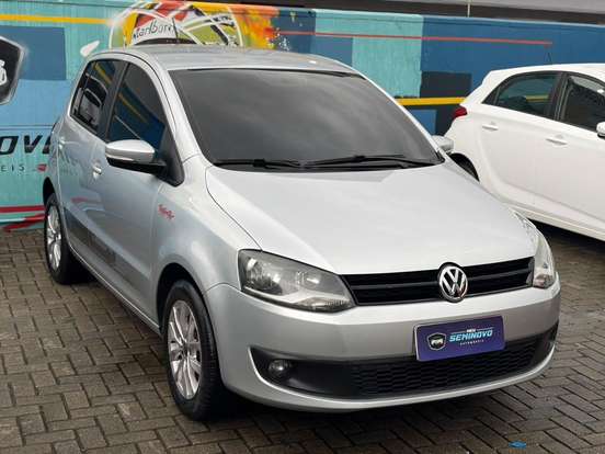 VOLKSWAGEN-FOX-2013