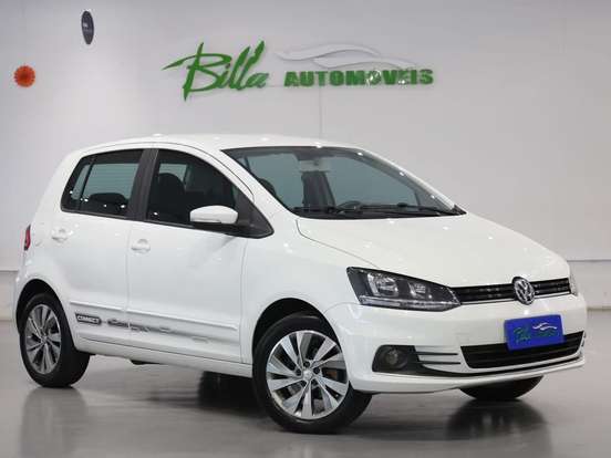 VOLKSWAGEN-FOX-2018