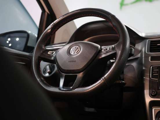 VOLKSWAGEN-FOX-1.6 MSI TOTAL FLEX CONNECT 4P MANUAL VOLKSWAGEN-FOX-2018
