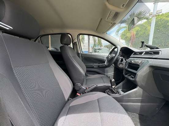 VOLKSWAGEN-GOL-2020