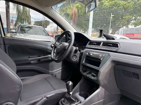 VOLKSWAGEN-GOL-2020