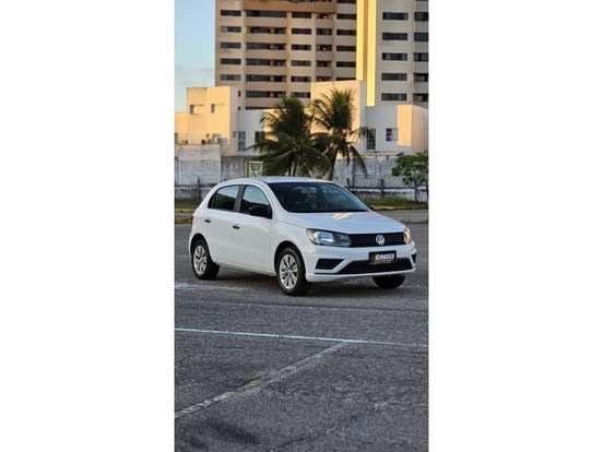 VOLKSWAGEN-GOL-2021