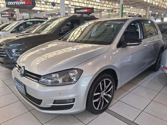 VOLKSWAGEN-GOLF-2014