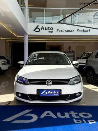 VOLKSWAGEN JETTA 2.0 TSI HIGHLINE 211CV GASOLINA 4P TIPTRONIC