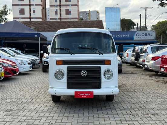 VOLKSWAGEN-KOMBI-2013