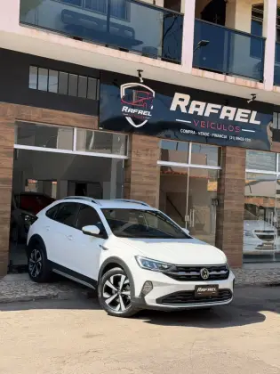 VOLKSWAGEN NIVUS 1.0 200 TSI TOTAL FLEX HIGHLINE AUTOMÁTICO