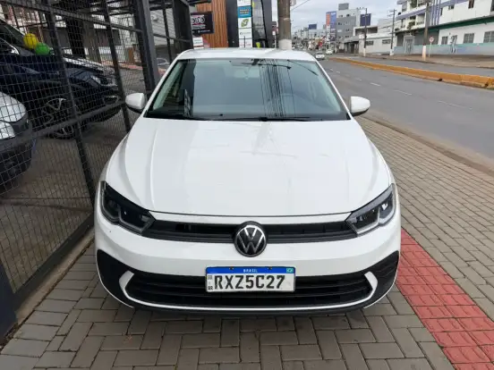 VOLKSWAGEN-POLO-2022