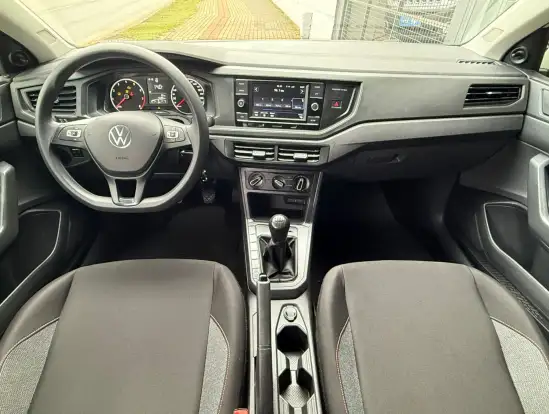 VOLKSWAGEN-POLO-1.0 MPI MANUAL VOLKSWAGEN-POLO-2022