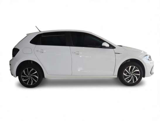 VOLKSWAGEN-POLO-2025