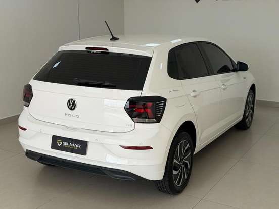 VOLKSWAGEN-POLO-2025