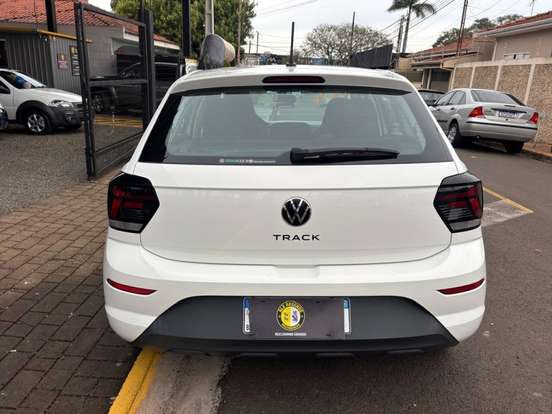 VOLKSWAGEN-POLO-2023