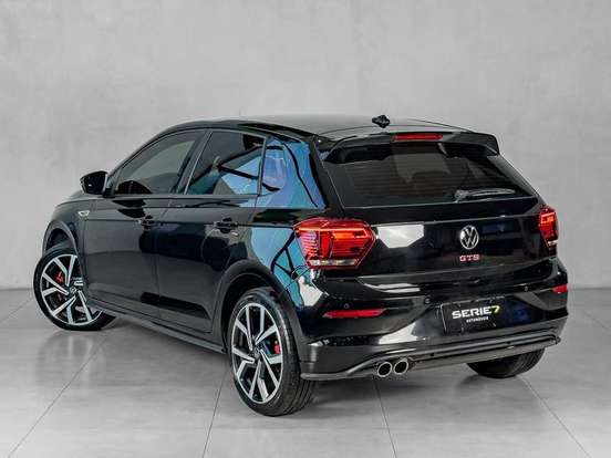 VOLKSWAGEN-POLO-2024