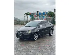 VOLKSWAGEN POLO SEDAN 1.6 8V GASOLINA 4P MANUAL VOLKSWAGEN POLO SEDAN 1.6 8V GASOLINA 4P MANUAL