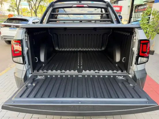VOLKSWAGEN-SAVEIRO-2025