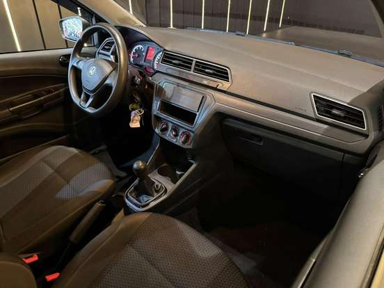 VOLKSWAGEN-SAVEIRO-2022