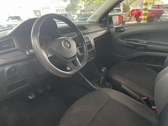 VOLKSWAGEN-SAVEIRO-2022