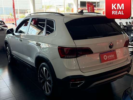 VOLKSWAGEN-TAOS-1.4 250 TSI TOTAL FLEX COMFORTLINE AUTOMÁTICO VOLKSWAGEN-TAOS-2023