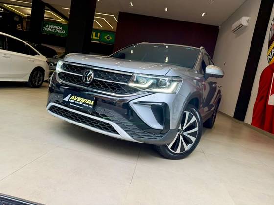 VOLKSWAGEN TAOS 1.4 250 TSI TOTAL FLEX HIGHLINE AUTOMÁTICO