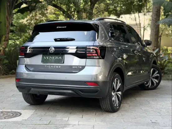 VOLKSWAGEN-T-CROSS-1.0 200 TSI TOTAL FLEX AUTOMÁTICO VOLKSWAGEN-T-CROSS-2022
