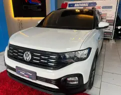 VOLKSWAGEN T-CROSS 1.0 200 TSI TOTAL FLEX COMFORTLINE AUTOMÁTICO VOLKSWAGEN T-CROSS 1.0 200 TSI TOTAL FLEX COMFORTLINE AUTOMÁTICO