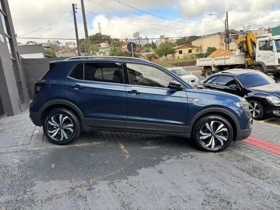 VOLKSWAGEN-T-CROSS-2024